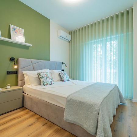Casa Flores - 2 Bedroom, Lift, Ac, Car Parking - Extra Porto Buitenkant foto